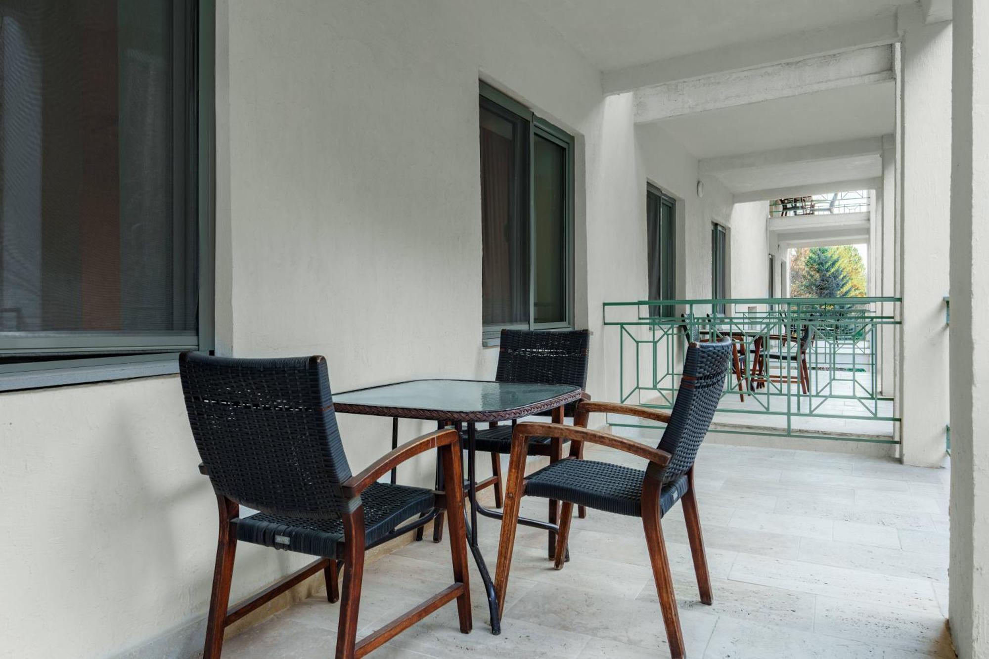 Apricot Aghveran Resort מראה חיצוני תמונה